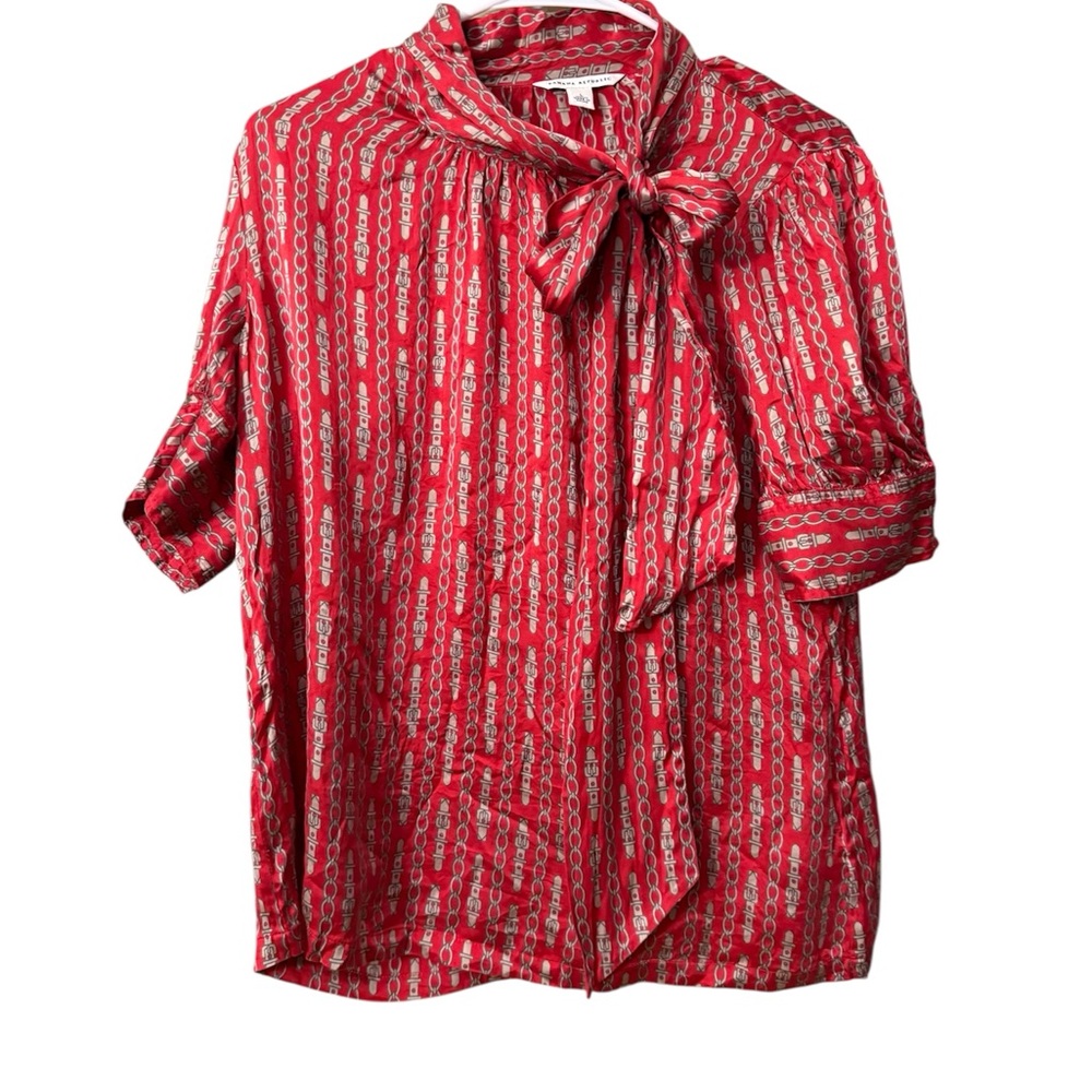 Banana Republic Red and White bow neck tie and a belt/chainlink pattern.
